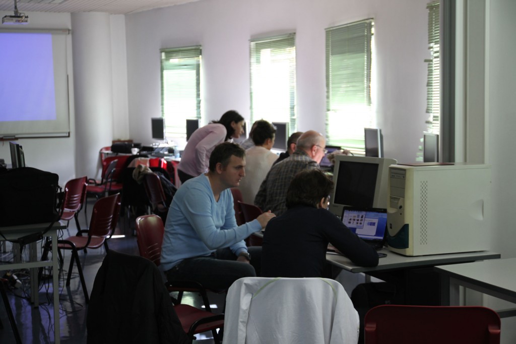 Experţii "E-learning pentru partenerii sociali" în sesiunile de documentare de la Funchal